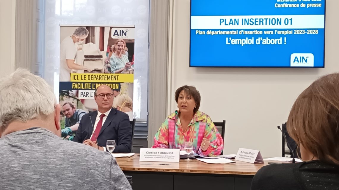 CONFERENCE DE PRESSE DU DEPARTEMENT : jean deguerry et clotilde fournier