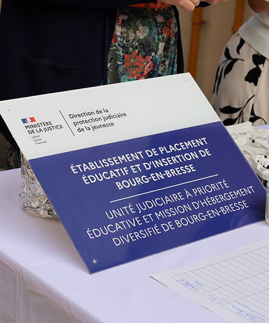 Mineurs sous main de justice : santé et scolarité, une priorité